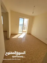  3 شقة في مدينه المجد قرب المجمع الجديد و جبل طارق