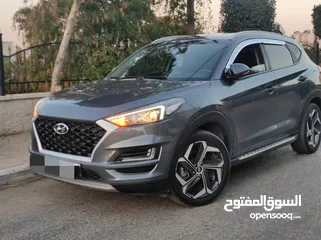  8 هونداي توسان فل ماعدا الفتحة عداد اصلي 83000كم للبيع بسعر مغري 96000شيكل