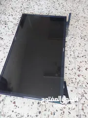  1 شاشة سامسونج قياس 32 شاشة مكسورة