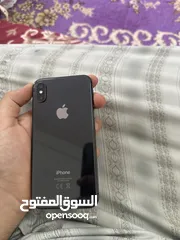  1 iPhone X  64GB