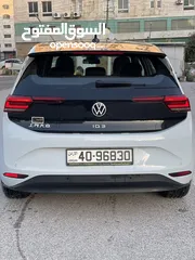  2 Volkswagen ID.3 Pure 2022 Panorama زيرو  ‎كفالة 3 سنوات.