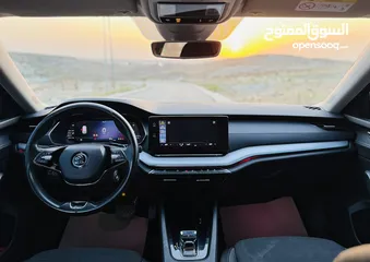  14 اوكتافيا 2021/20 بالنايلون منمرة من اربع شهور حررق سعرر 95.000 شيكل كاش و نهاائي