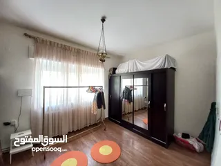  8 شقة غير مفروشة للإيجار 400م2 ( Property 16683 )-175107241
