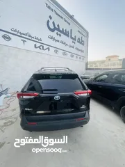  17 2021 TOYOTA RAV4, LE  بطاريه ليثيوووم السياره توب نضافه بصلاه على النبي