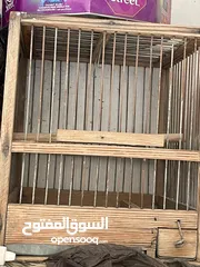  2 اقفاص خشب نظاف بحاله ممتازه للبيع