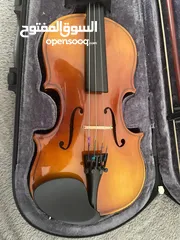 2 Violin 1/4 size good condition
