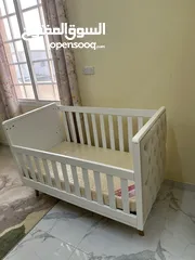  4 سرير أطفال للبيع