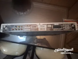  9 جهاز DvD ياباني HDMI Pioneer مع 32 فلم بدون رموت