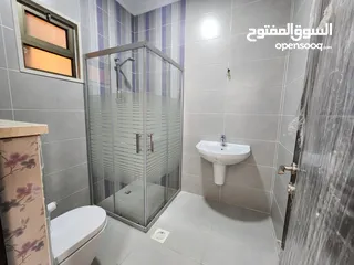  18 شقة فارغة للبيع في منطقة الجبيهة - REF: 14630