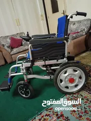  8 كرسي ذوي الاحتياجات الخاصة