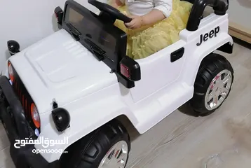 2 سيارة أطفال للبيع