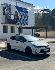 3 تويوتا كورولا 2020 HYBRID، نص فل
