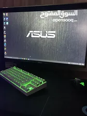  1 Pc gaming مع شاشه و و و سماعه