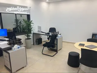  4 مكتب للايجار