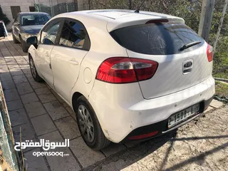  2 كيا ريو 2012
