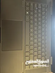  10 لابتوب أمريكي قابل للطي مع شاشة لمس شبه جديد مستعمل لتسعة اشهر فقط مع شاحن و ماوس هدية