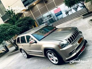  1 جيب شروكي 2005 محول كامل SRT السياره وكاله