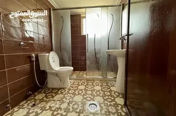  5 شقة فارغة للايجار