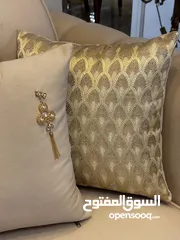  4 لمحبين الاناقه والذوق الراقي  طقم كنب 7مقاعد  فخم جداً كولتي عالي
