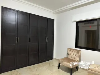  17 شقه مفروشة بالكامل