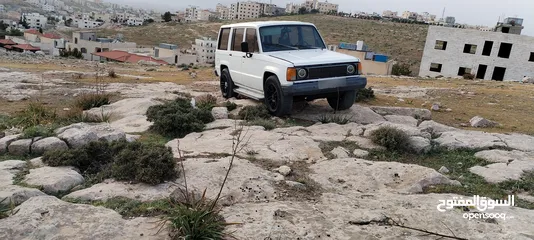  4 ايسوزو تروبر 4×4 1984
