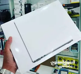  4 MacBook Air