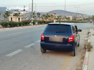  4 سكودا فابيا 2014 برايفت بنزين جير عادي 1400