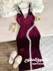  23 فساتين،لانجري،بجامات نوم