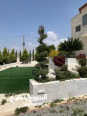  1 فني تنسيق حدائق
