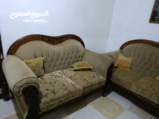  2 كنب مستعمل بحالة جيدة للبيع