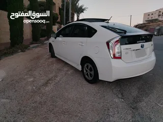 2 تيوتا بريوس 2015