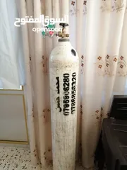  8 اكسجين  طبي . اسطوانات  .تعبئه وتبديل