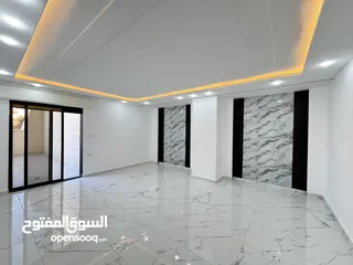  5 شقة مميزة باطلالة دائمة مساحة 165م بتشطيبات مميزة باجمل مناطق صويلح قرب الجبيهة