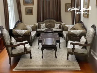  1 كنب زان مع الطاولات
