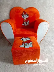  4 كرسي مع طبله اطفال
