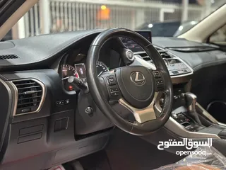  4 Lexus NX 300