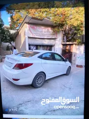  6 مركبه من نوع هونداي اكسند 2014