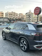  5 ID.6 Crooz PRO VIP 2023  بحاله الوكاله عداد 20 الف كن جمرك جديد