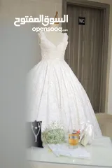  1 بدلة عرس نلبست لبسه وحده