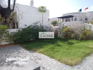  12 Beautiful 8 BR villa for rent close to the beach Ref: 578J
