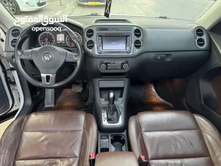  10 فوكس فاجن تيجوان 2012 بنزين متور 2000 تيربو 4x4 فتحة سقف بانوراما فرش بني مميز عداد قليل فحص ممتاز