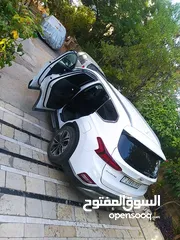  1 سيارة سنتافيه ابيض اوتومات
