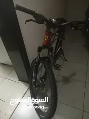  2 دراجه هوائيه فيراري