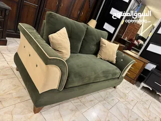  3 طقم كنب للبيع بسعر مغري