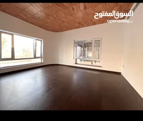  6 Villa for rent in Al Azaiba 18 November