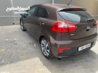  4 Kia rio 2017 كيا ريو هاتشباك لون بني غامق