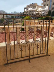  2 شبك حديد حماية