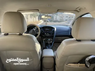  6 فورد فوكس أمريكي