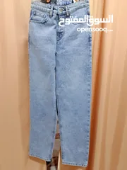  1 pantallon jeans boy taille :s avec ticket neuf 13-14