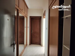  2 جبل عمان طابق ارضي مدخل مستقل 320م² حديقة